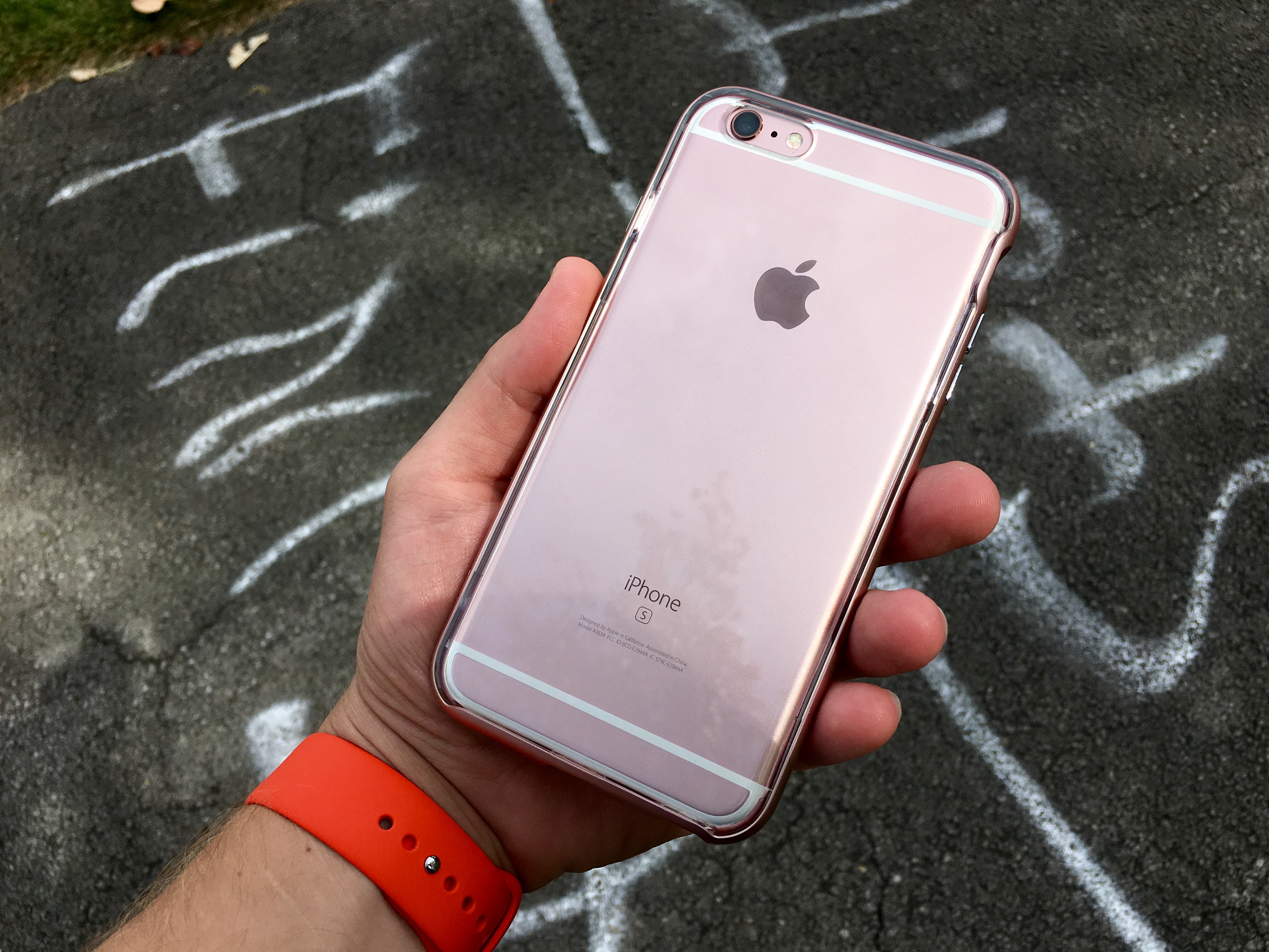 What I learned using the iPhone 6s Plus for a day.