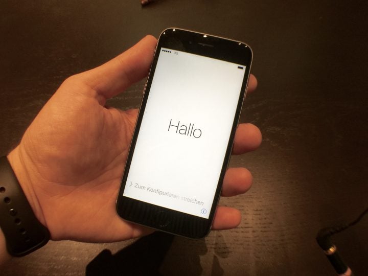 Learn how to setup the iPhone 6s.
