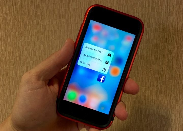 The latest Facebook App update adds 3D Touch.
