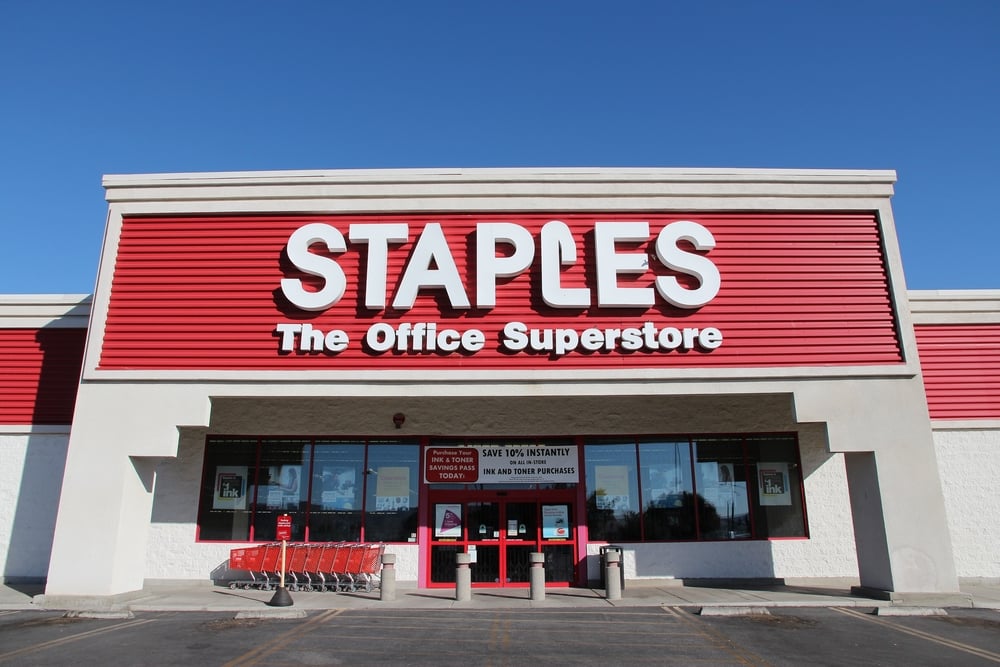 Staples announces that Black Friday 2015 plans do not include being open on Thanksgiving Day. Tupungato / Shutterstock.com