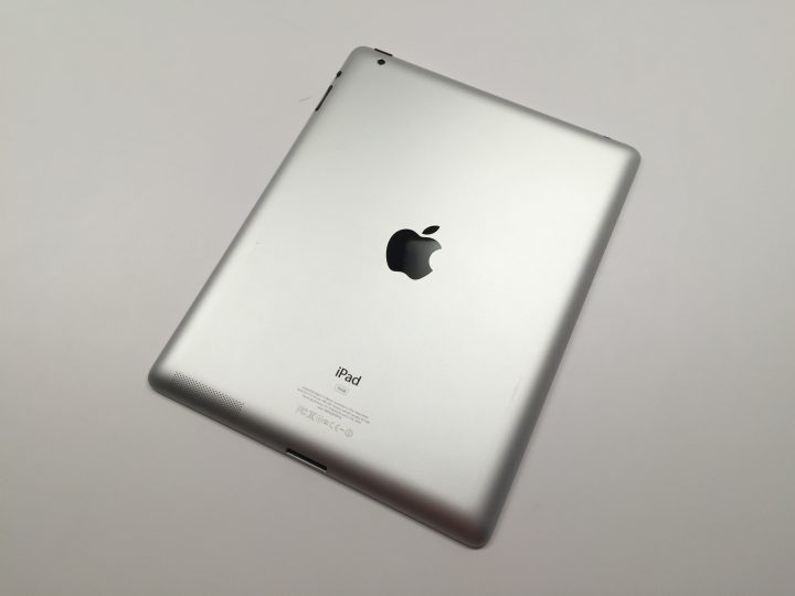 iPad-iOS-8.4-9