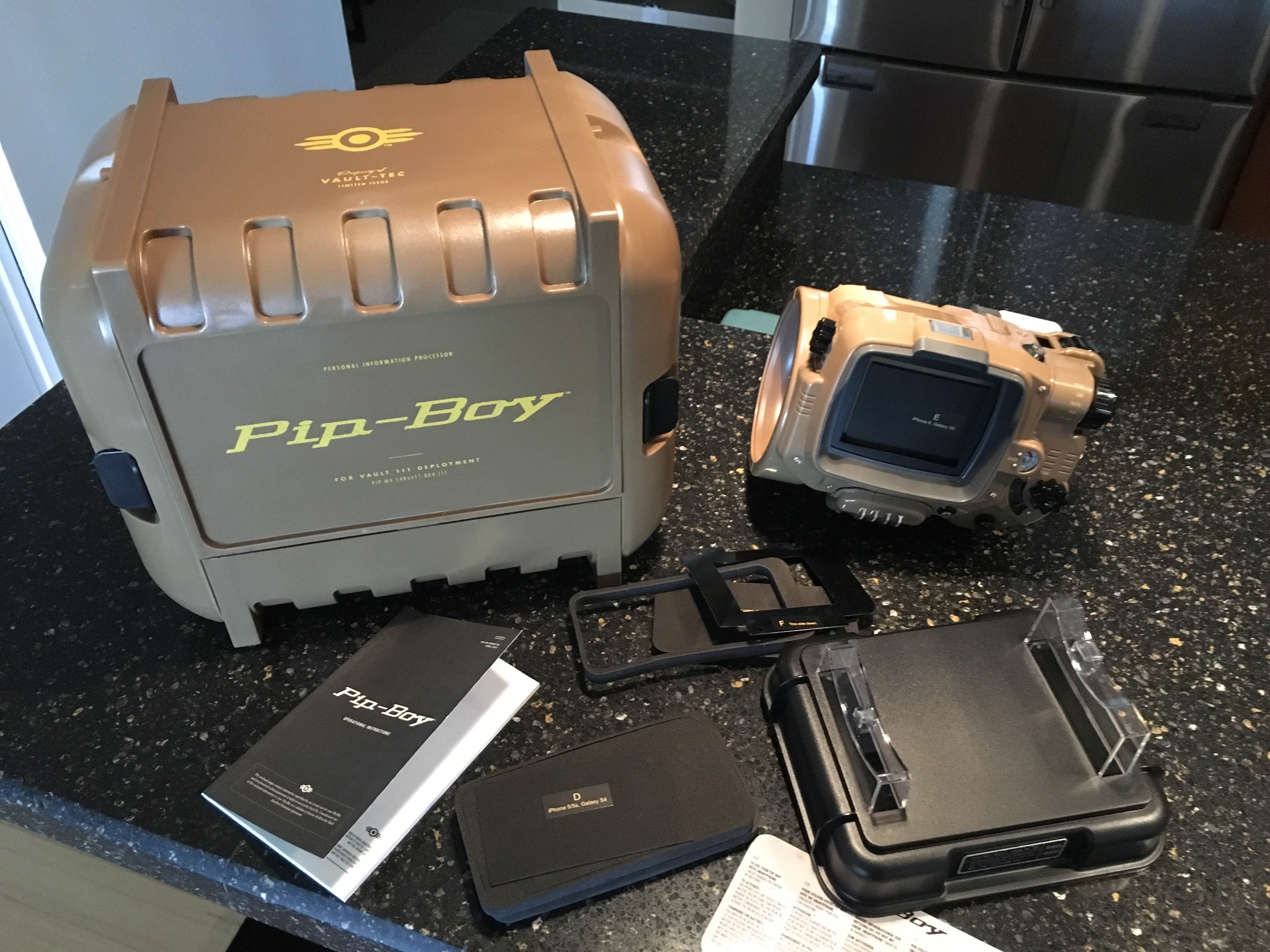Fallout 4 Pip Boy Edition Returns To Amazon