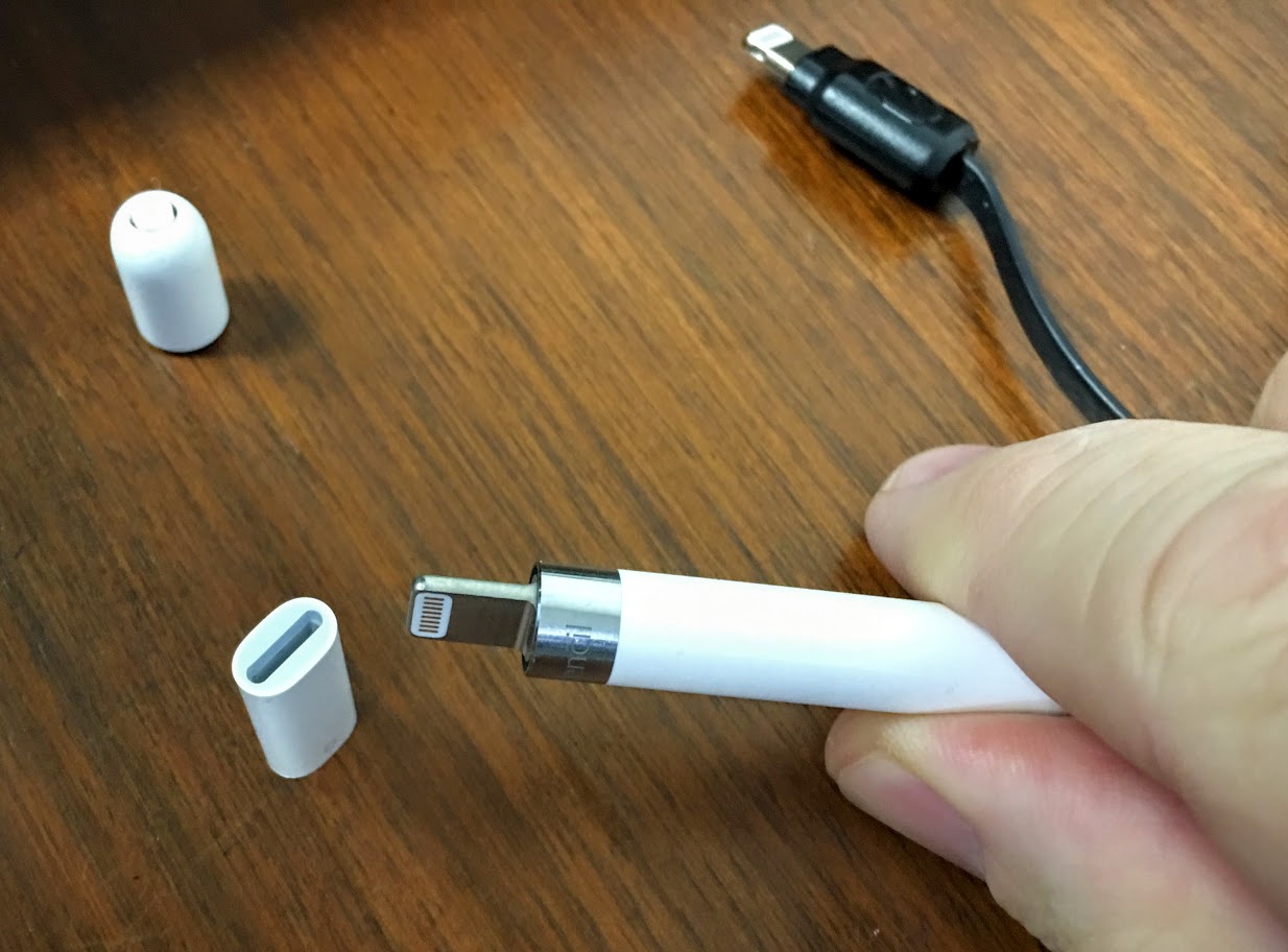 apple pencile lightning port and adapter