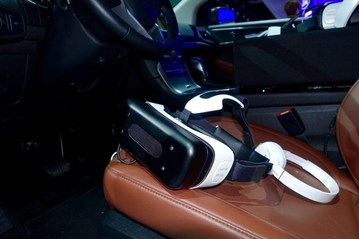 Use Samsung Gear VR to go on a virtual adventure at the Detroit Auto Show.
