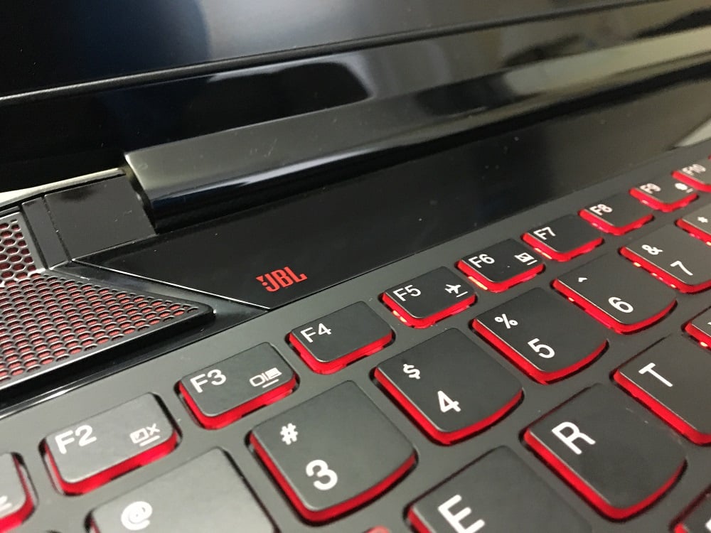 Lenovo Ideapad Y700 15ISK Review