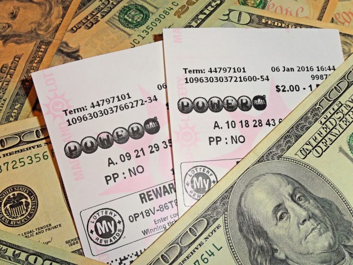 These are the Powerball apps you need to know the winning Powerball numbers fast and scan your tickets. Julie Clopper / Shutterstock.com