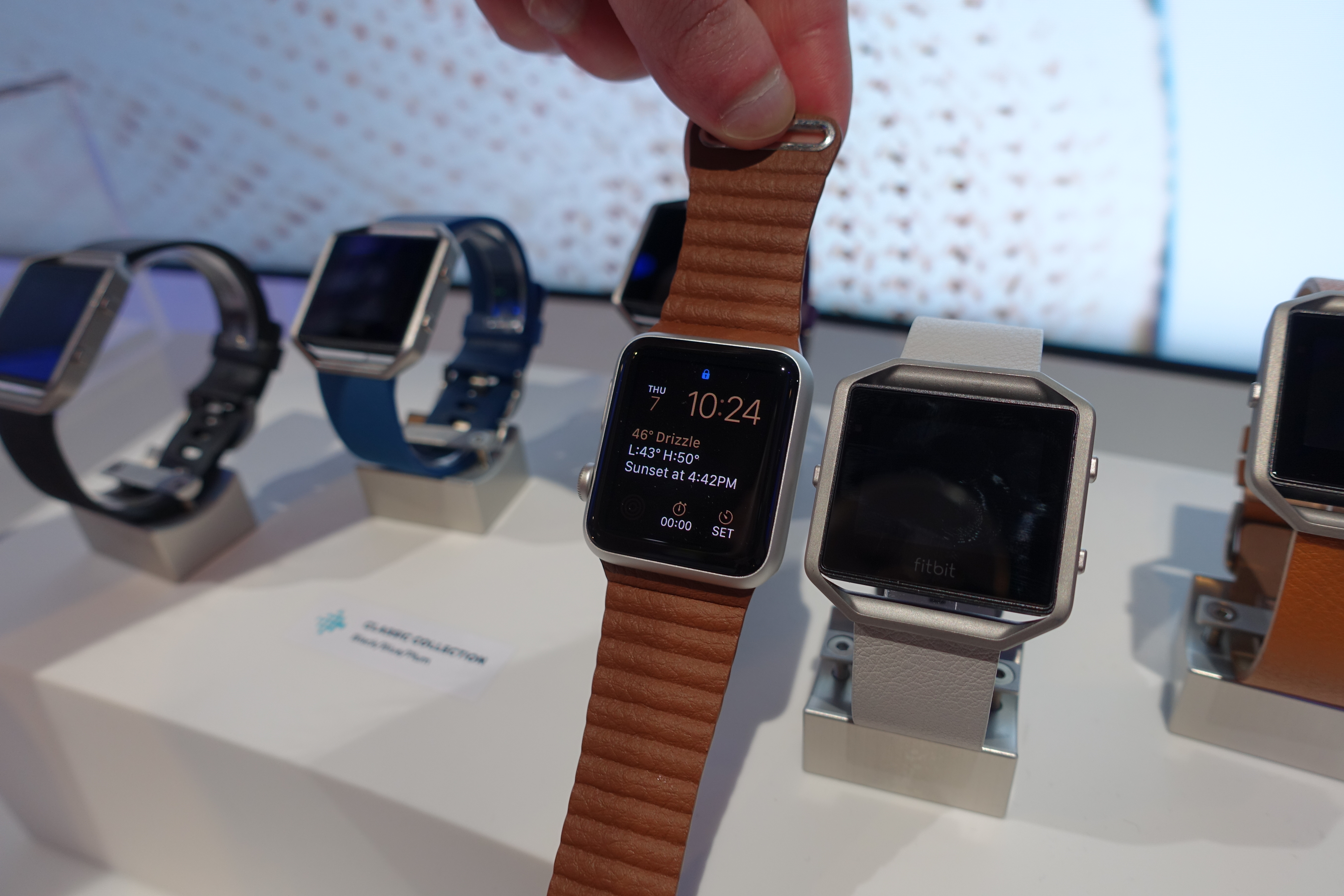 Fitbit Blaze vs Apple Watch: What You Should Know