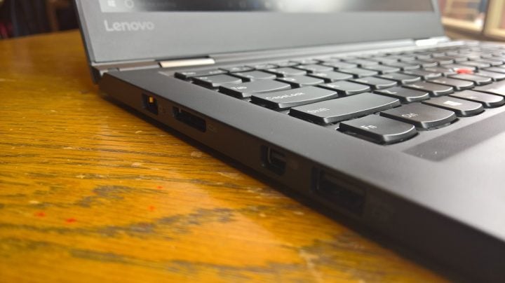 Lenovo ThinkPad X1 Carbon 2016 (7)