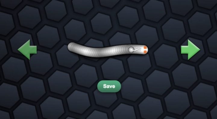 Solo puede obtener máscaras de Slither.io en línea por ahora.