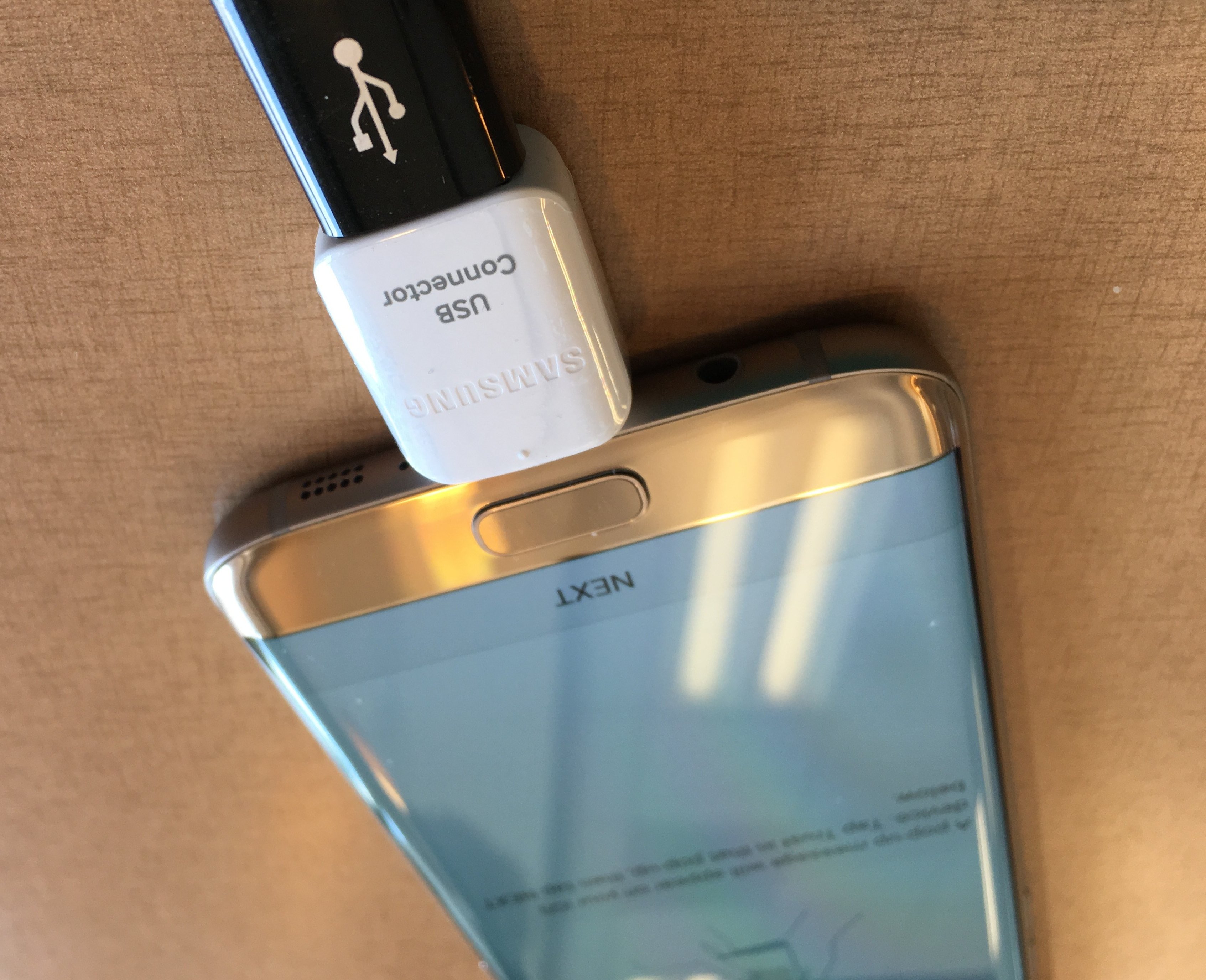 Over het algemeen Eenvoud Nationale volkstelling 10 Awesome Samsung Galaxy S7 Edge Accessories