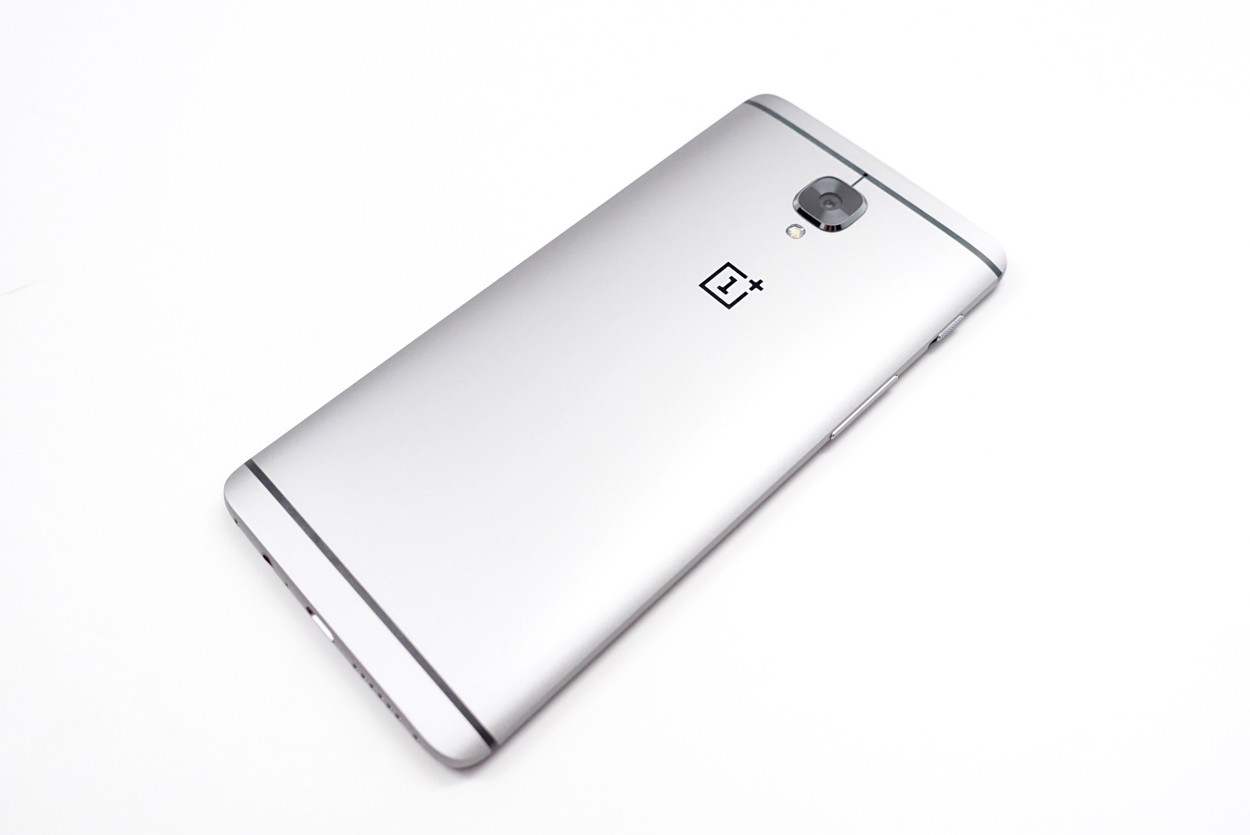 Everything you need to know about the OnePlus 3 -- an amazing $399 smartphone.