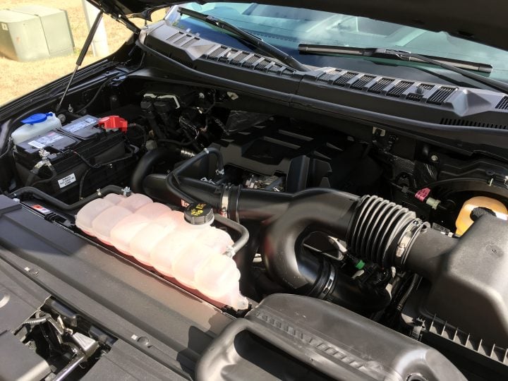 The 2.7L V6 Ecoboost engine is powerful, but friendly on fuel. 
