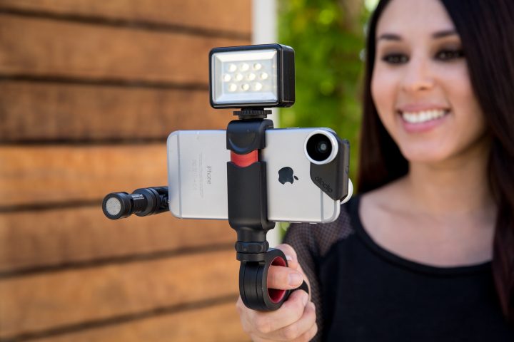 Record better uPhone videos with the Olloclip Pivot Grip.