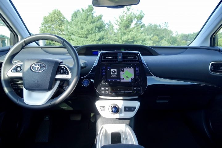 2016 Toyota Prius Review - Prius Three - 20