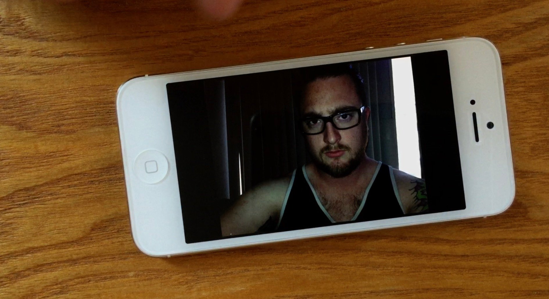 How to Remove Red Eye on iPhone Photos