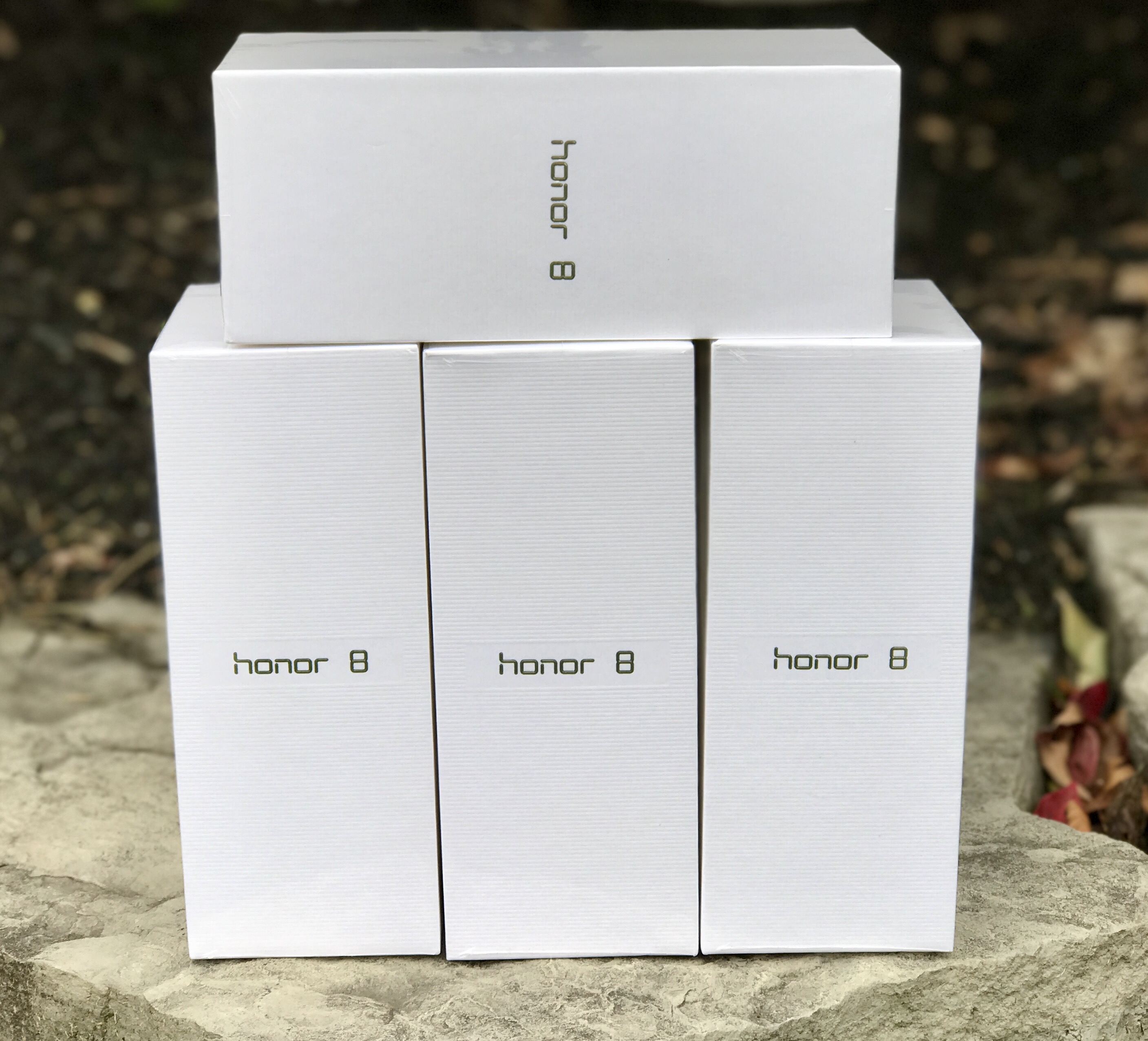 Win a Honor 8 smartphone from Gotta Be Mobile and Newegg.