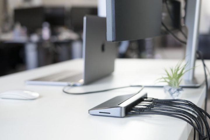 The Henge tethered 2016 MacBook Pro dock delivers easy connectivity with a single cable. 