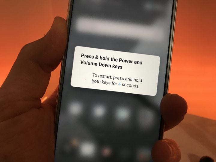 How to reset a frozen LG G6.