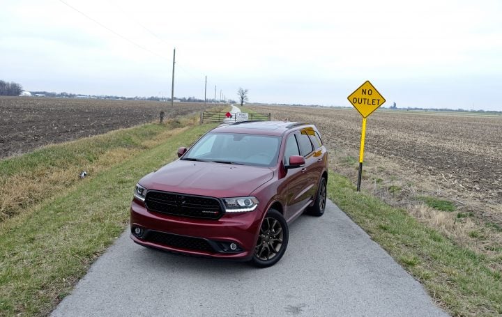 The Dodge Durango GT comes with a sporty look.