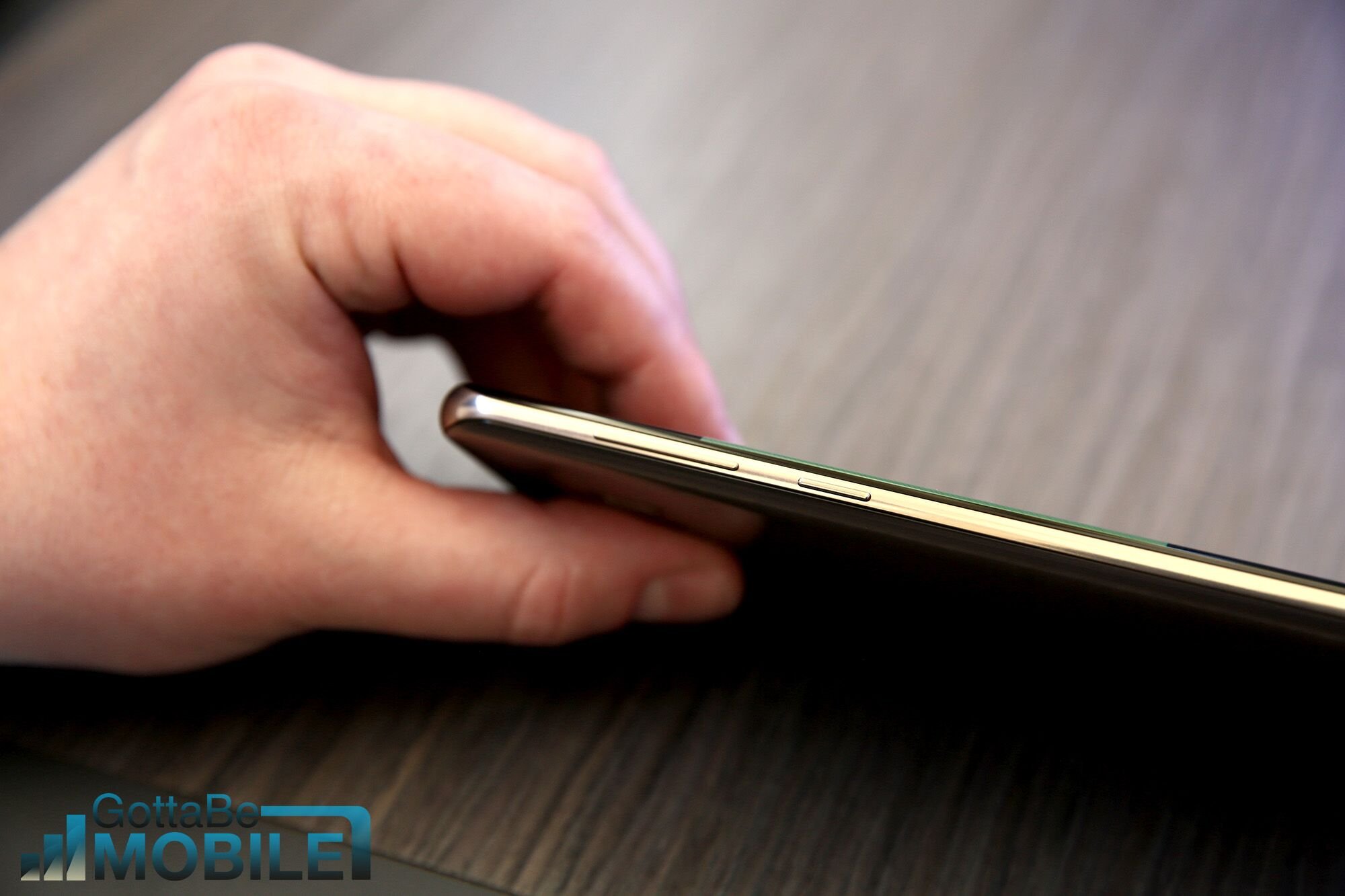 How to Reset a Frozen Galaxy S8