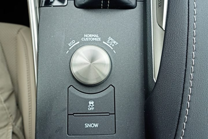 Dial in your driving mode to match your mood and road conditions.