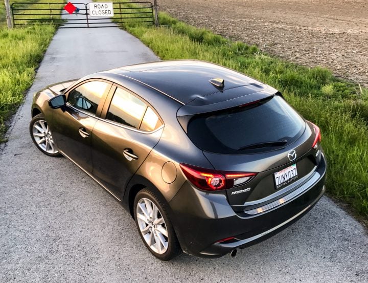 The 2017 Mazda 3 Hatchback is ready for the competition.