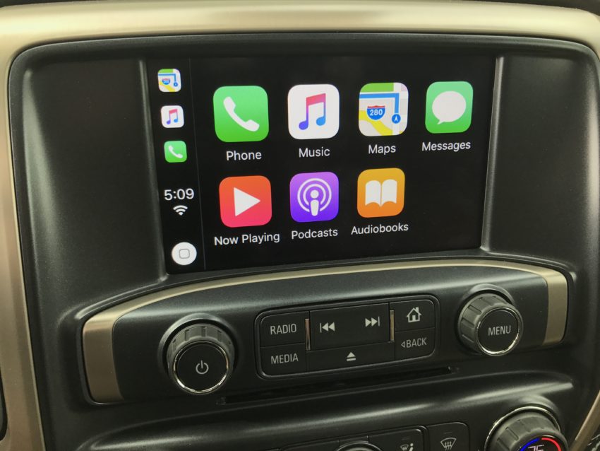 With OnStar, Android Auto and Apple CarPlay support the Sierra 2500 Denali HD includes the tech you need on the road and while working. 