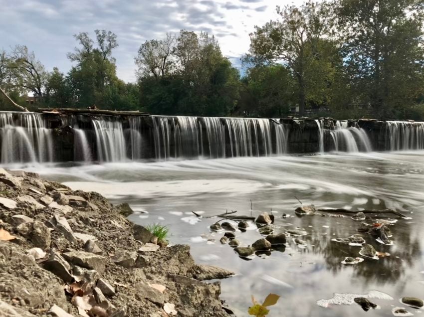 Example of Long Exposure Live Photo effect shot on iPhone.