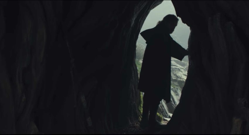 Don't watch the new Star Wars: The Last Jedi trailer if you are a super fan. Don't watch the new Star Wars: The Last Jedi trailer if you are a super fan. 