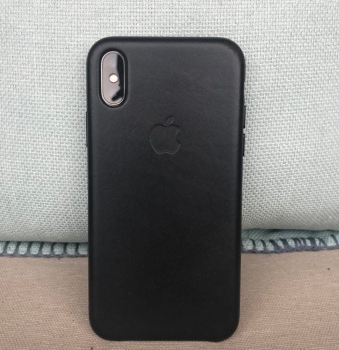 iPhone X Leather Case Review: 4 Reasons to Buy & 3 Not To