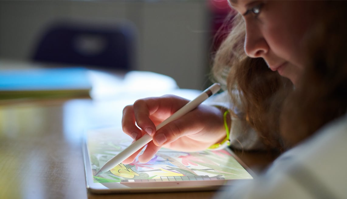 Finally, there is a cheap iPad with Apple Pencil support.