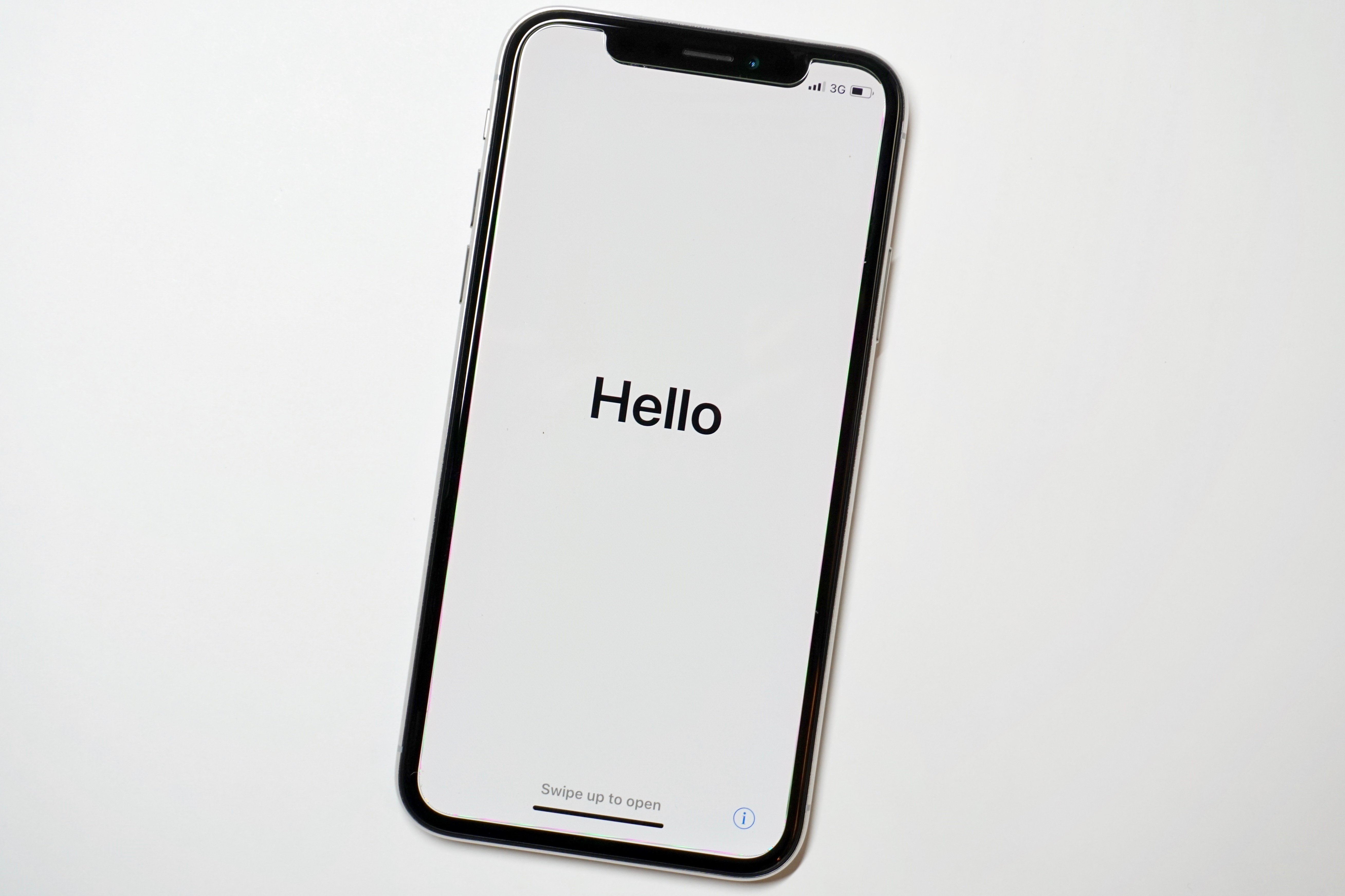 Хеллоу на айфоне. Айфон Хеллоу. Экран hello iphone. Экран приветствия iphone. Iphone x hello.