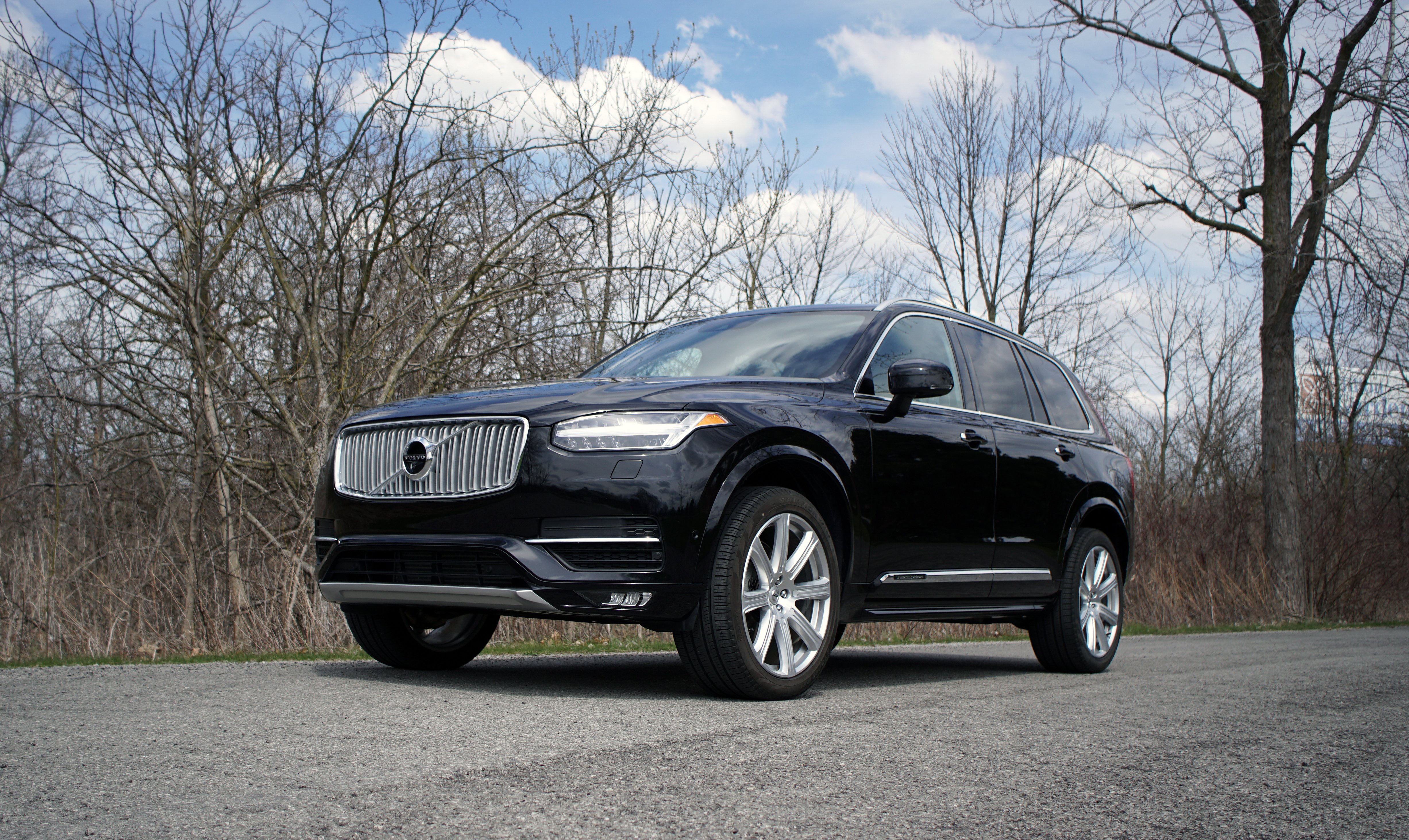 Driving the 2018 Volvo XC90.