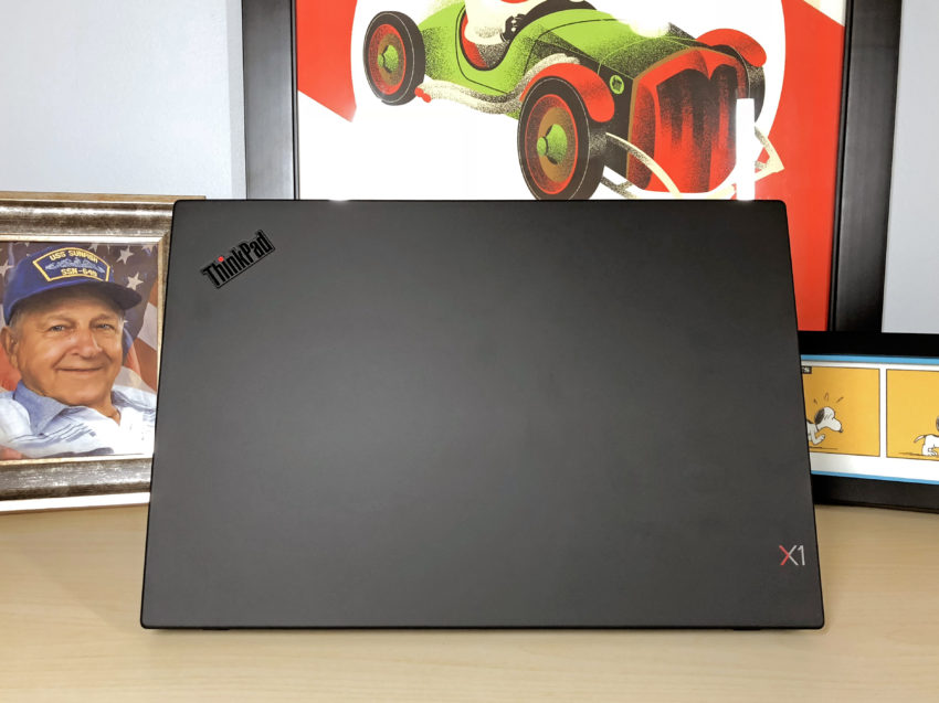 The X1 Carbon is the pinnacle of business portability. 