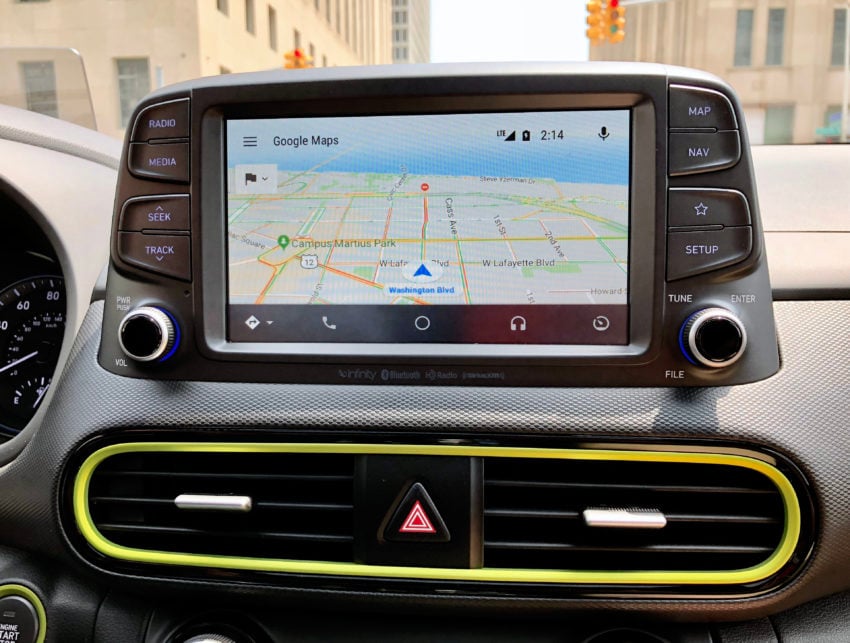 The infotainment system is easy to use, plus it supports Apple CarPlay & Android Auto.