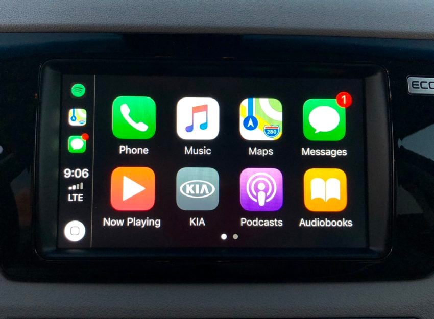 Tap into Apple CarPlay or Android Auto in the Kia Niro.