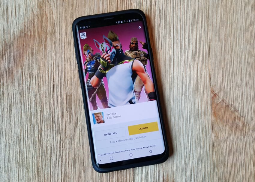 Protect yourself from scams around the Fortnite Android release with these tips. 