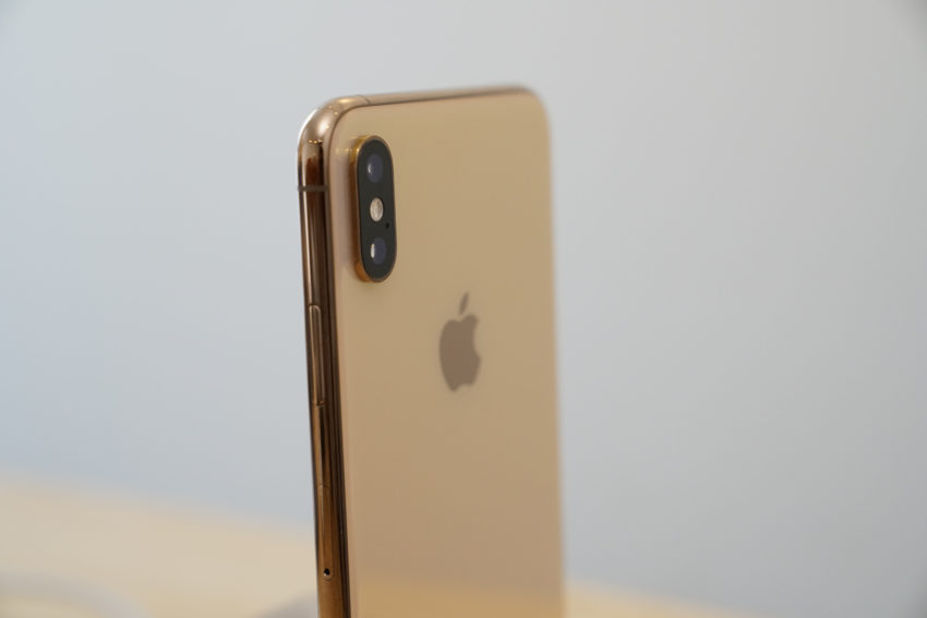 should i buy iphone xs 64gb or 256gb