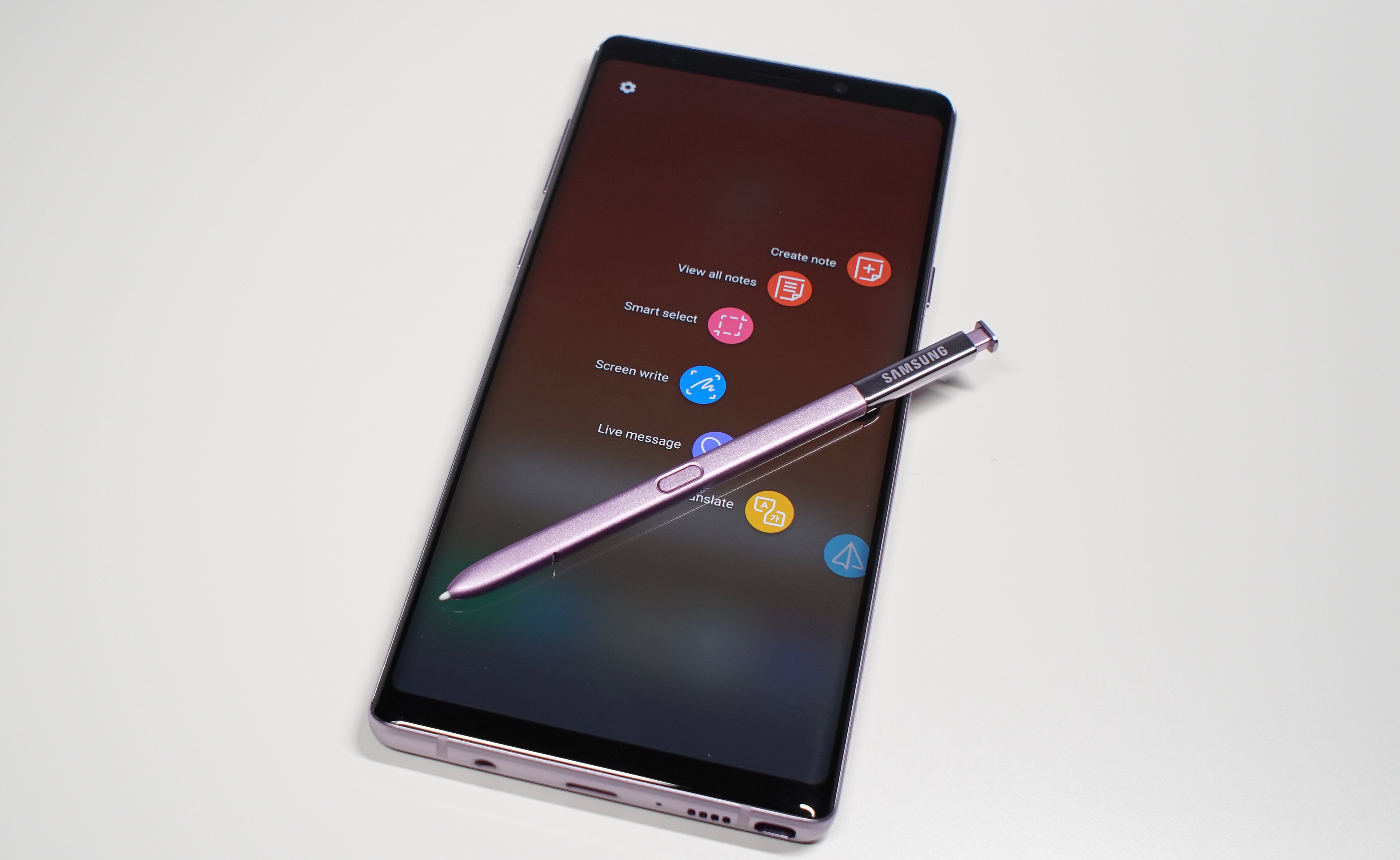 I love the new S Pen features.