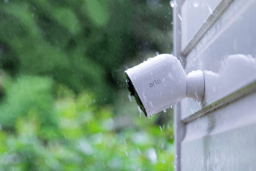 The Alro Ultra 4K wire free security camera.