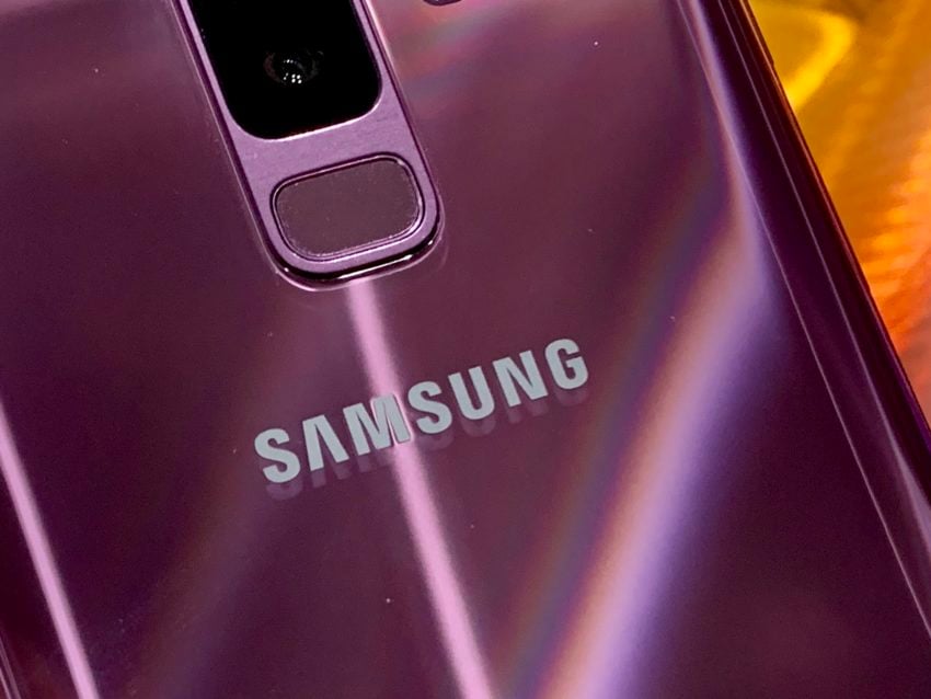 The Samsung Galaxy S10 is likely going to be the first Verizon 5G smartphone.