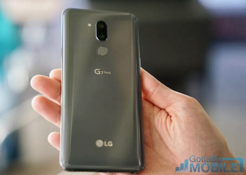 Wait For a Bigger, Better LG G8