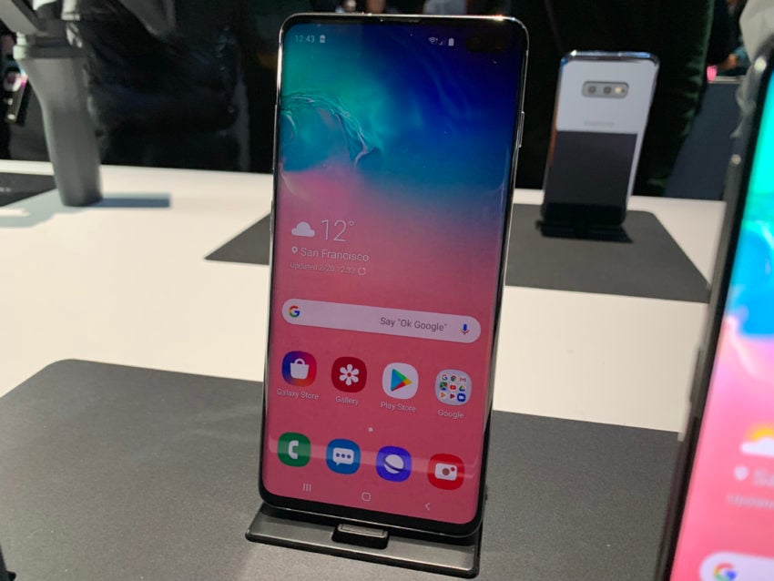 s10 5g display size