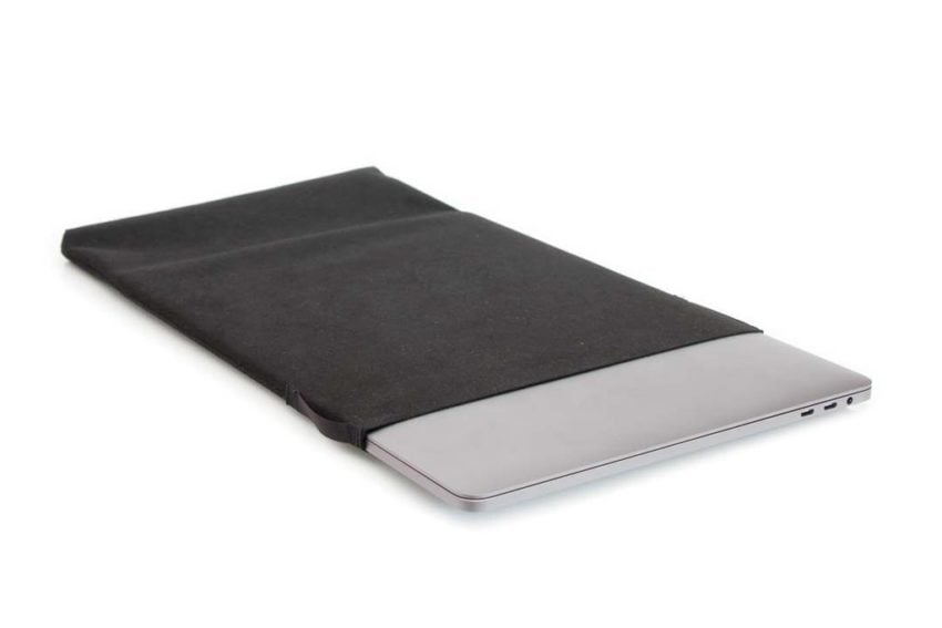 Super minimal MacBook Air protection
