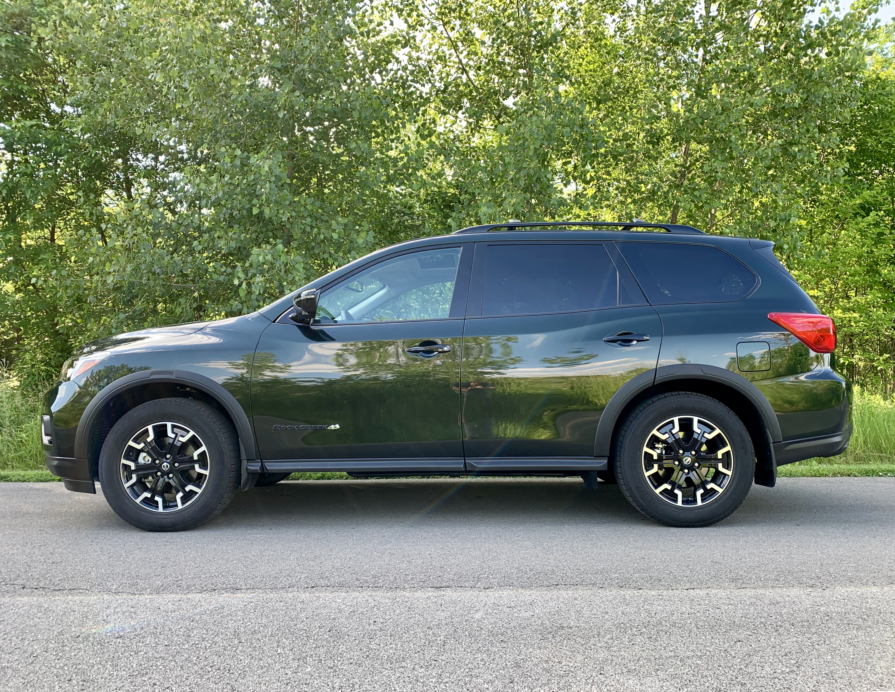 Nissan pathfinder 2019