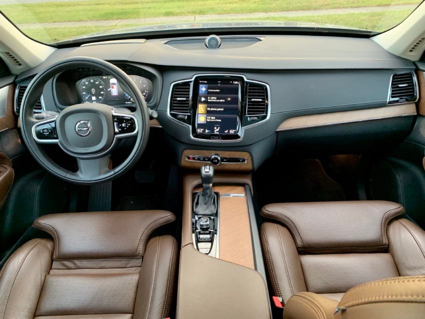 The beautiful XC90 interior. 