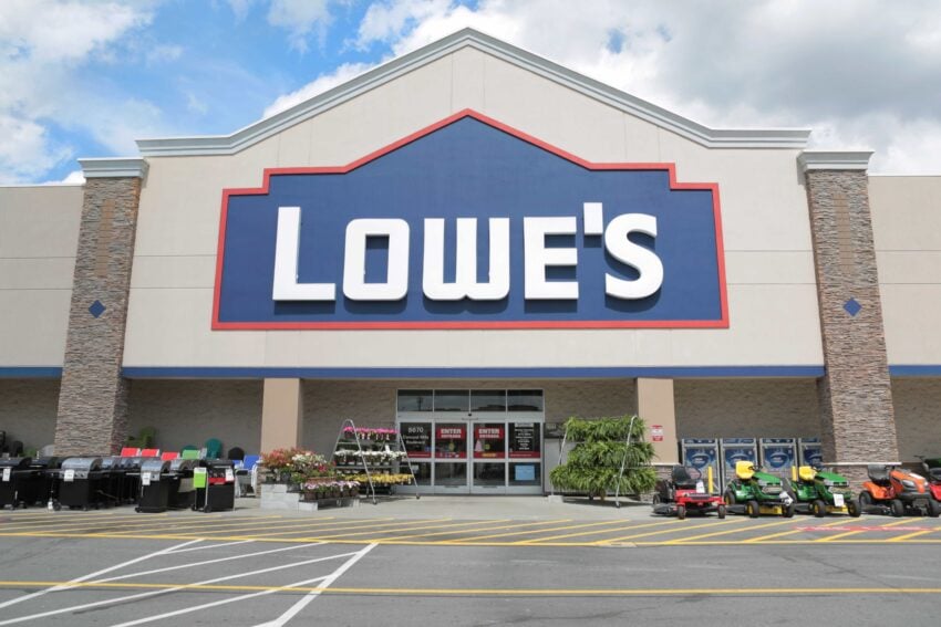 Save with the Lowe's Black Friday 2019 deals.