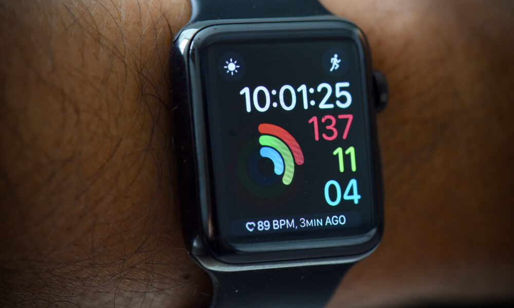 5 Reasons to Buy the Apple Watch 3 in 2021 & 3 Reasons Not To