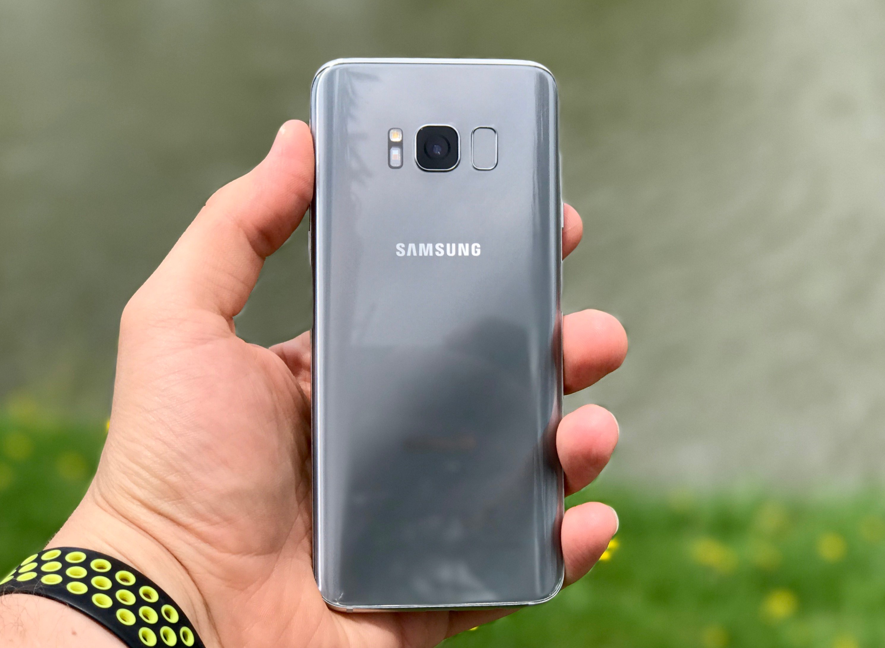 s9 plus vs s10e