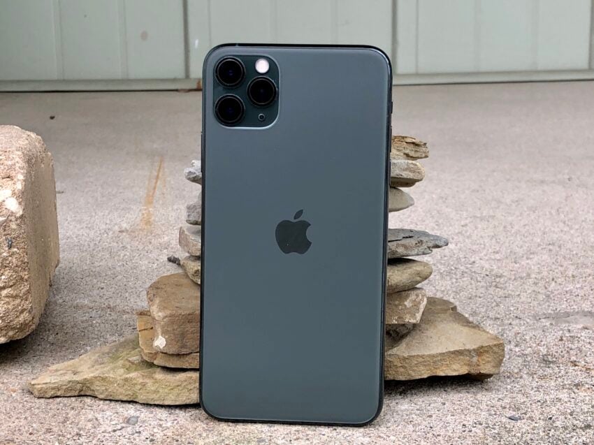 Decide How to Download iOS 14.8.1